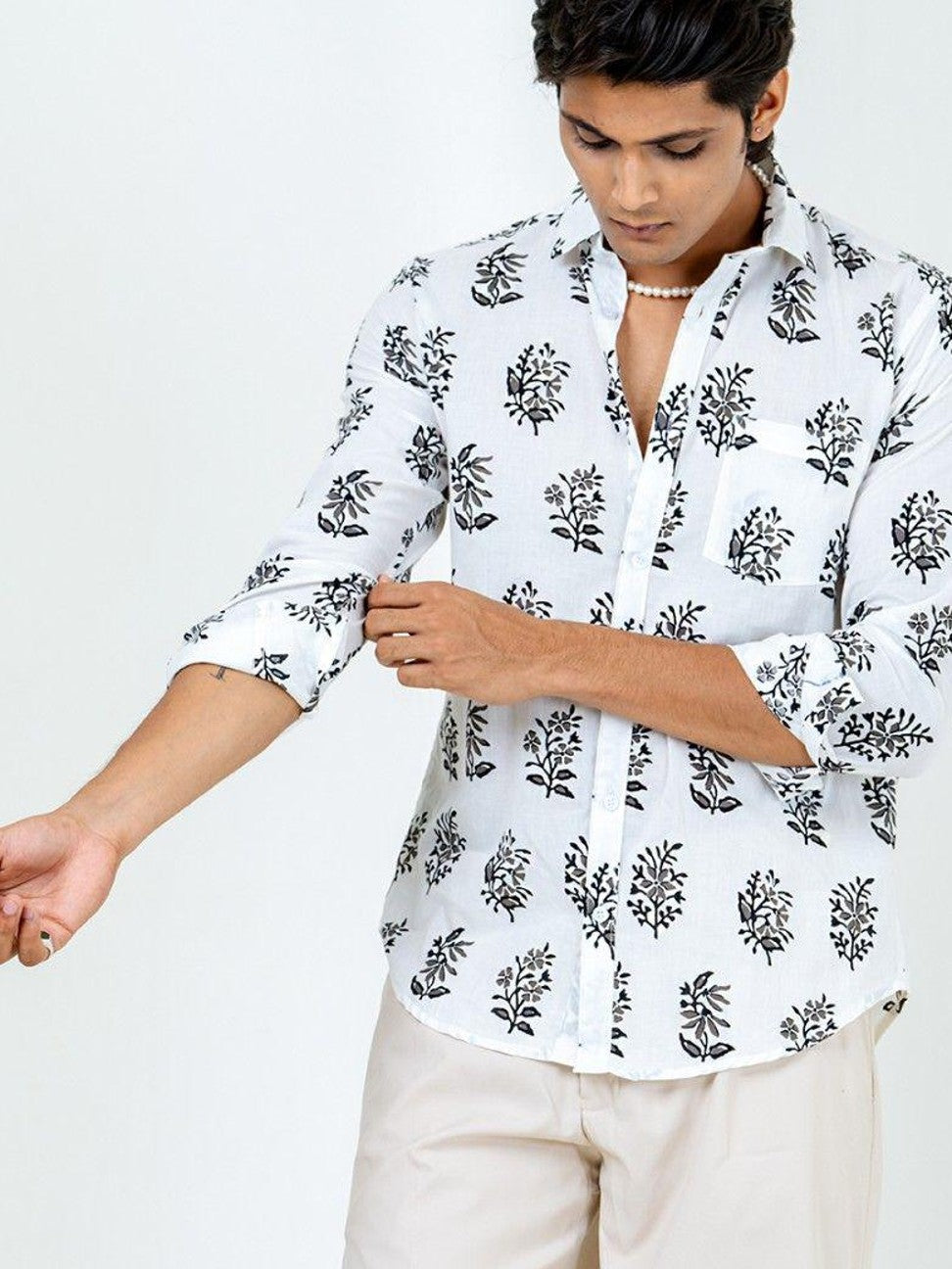 Men Printed Full Sleeve Shirt – Premium Casual Fit